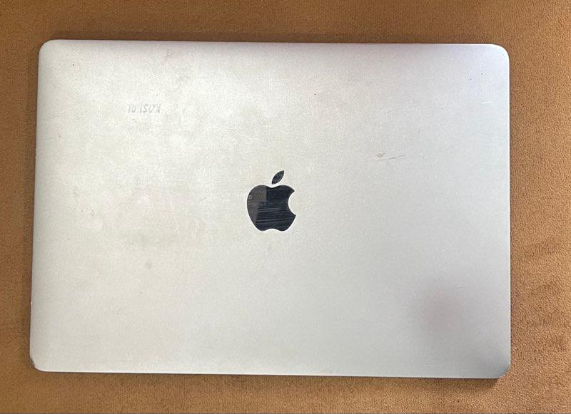MacBook Pro 2020 i5 – Sleek, Powerful & Perfect for Work/Study!